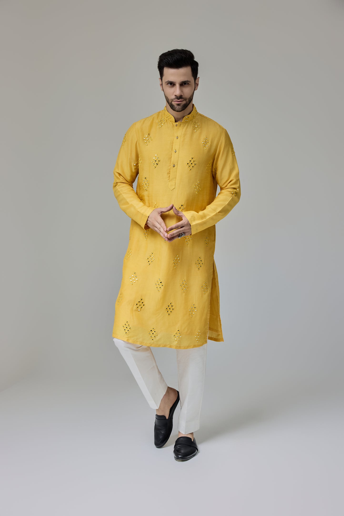 Yellow Kurta With Mirror Work Motifs