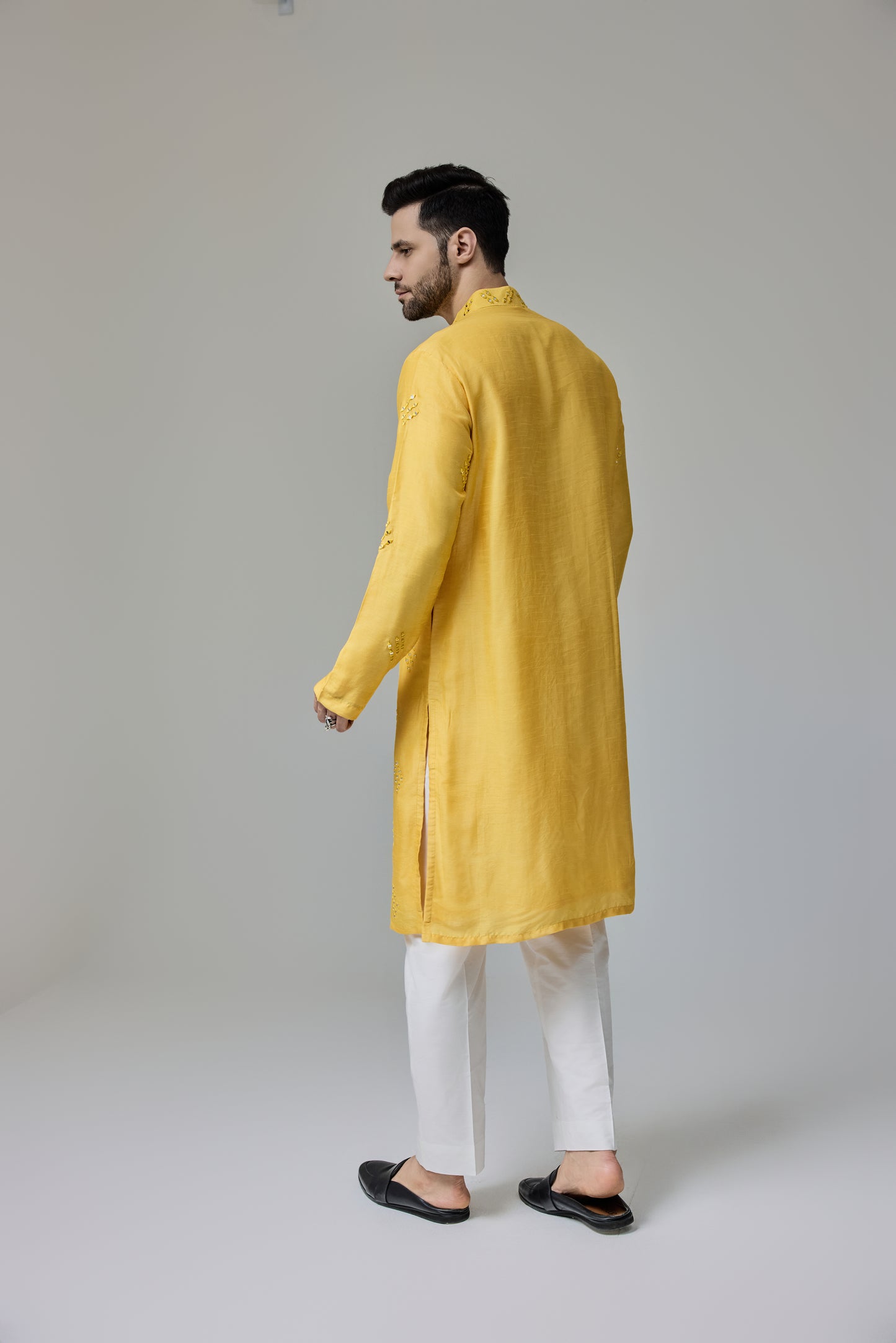 Yellow Kurta With Mirror Work Motifs
