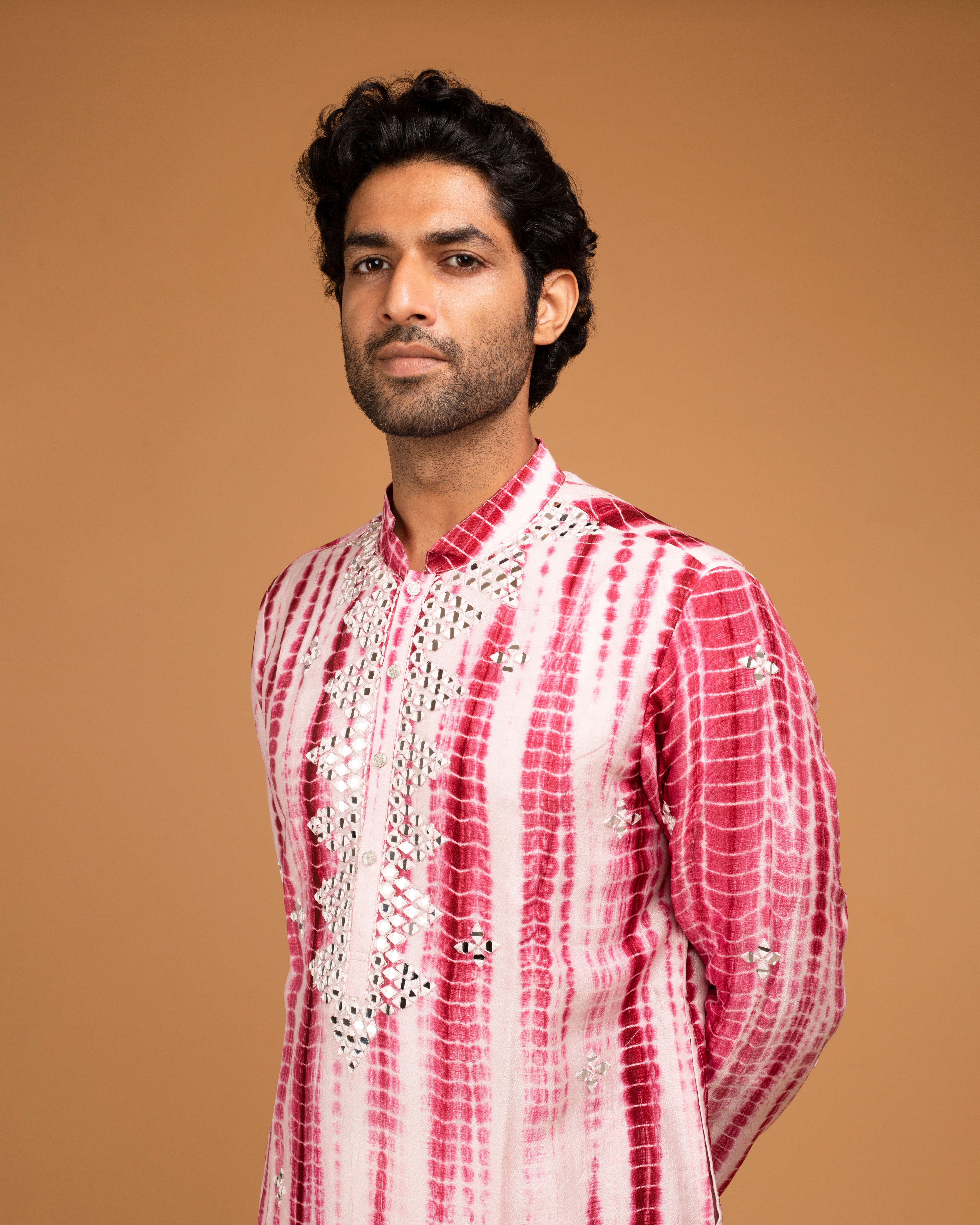 Red Tie Dye Kurta With Mirror Work small