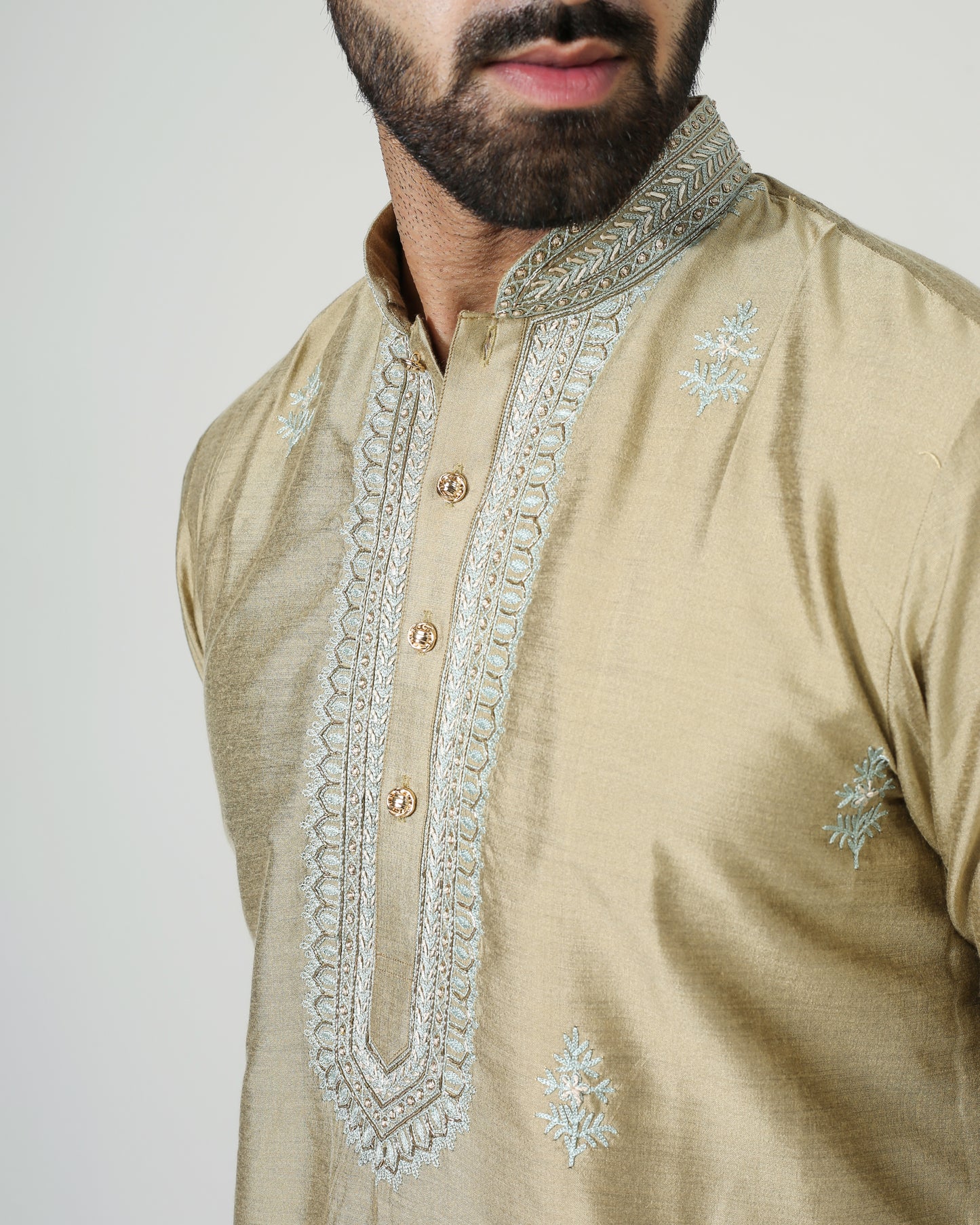 Gold Beige Kurta With Aari Embroidery