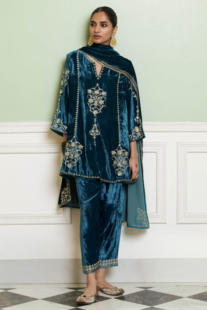Kurta